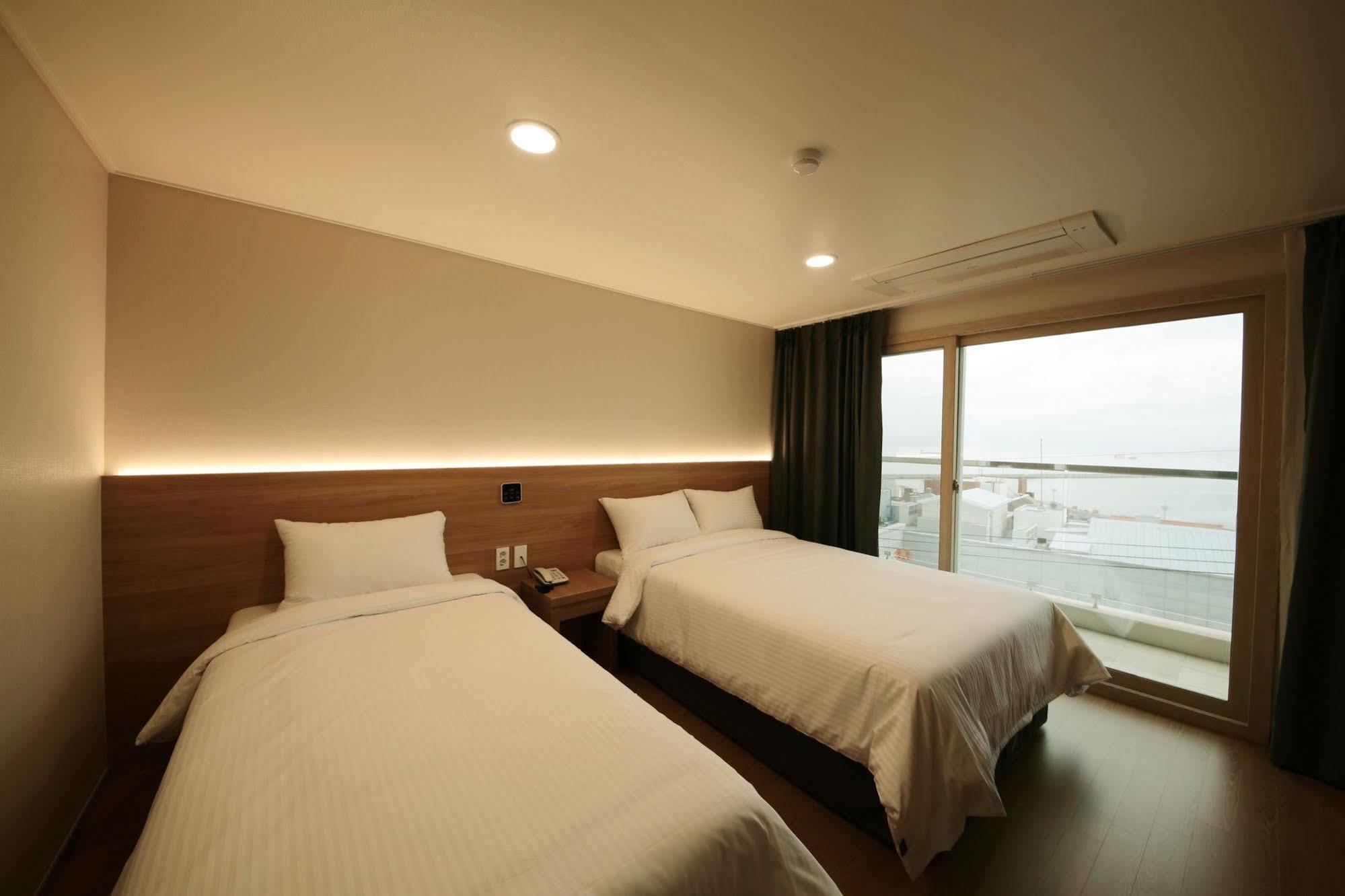 Harbor 3* Jeju
